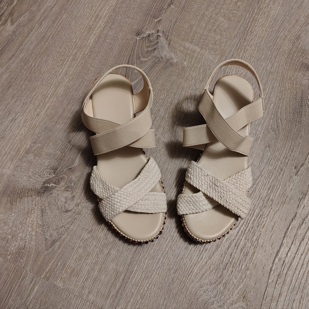 Braided Cross Strap Sandals